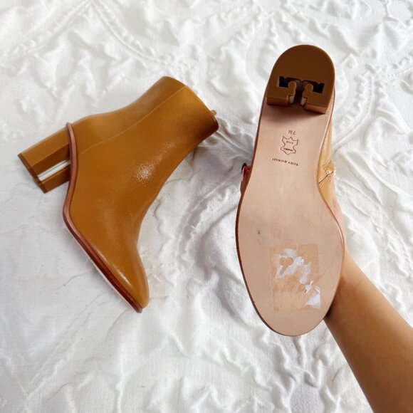 Tory Burch Brooke Stamped Heel Leather Bootie Size 7 New - Picture 6 of 9
